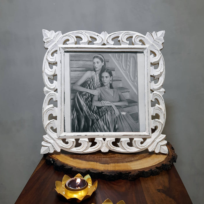 Yatha Single Table Top Wooden Carved Square Photo Frame (Photo Size : 8 X 8 INCH)