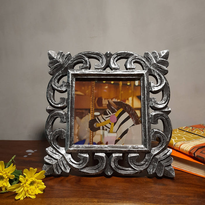 Yatha Single Table Top Wooden Carved Square Photo Frame (Photo Size : 5 X 5 INCH)
